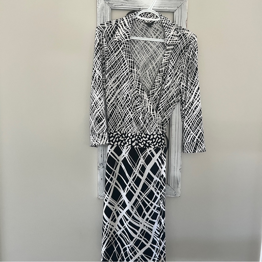 Ann Taylor long sleeve dress